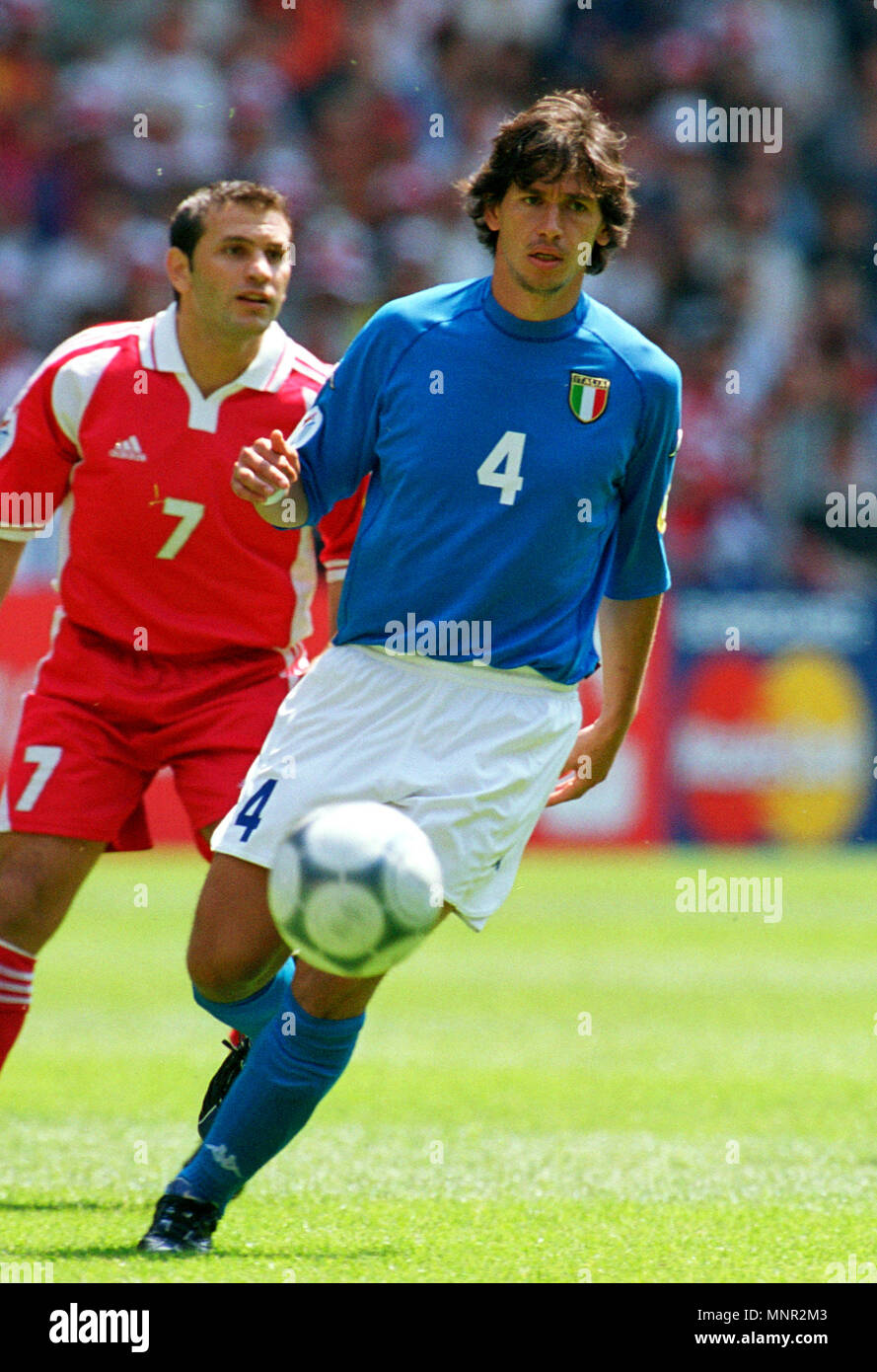 Football: Gelredome Arnhem, the Netherlands 11.06.2000, UEFA Euro