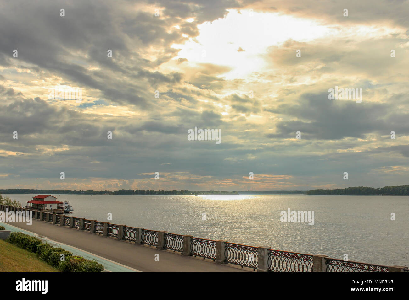 View on the Volga embankment of the Samara summer day in anticipation of storm Stock Photo