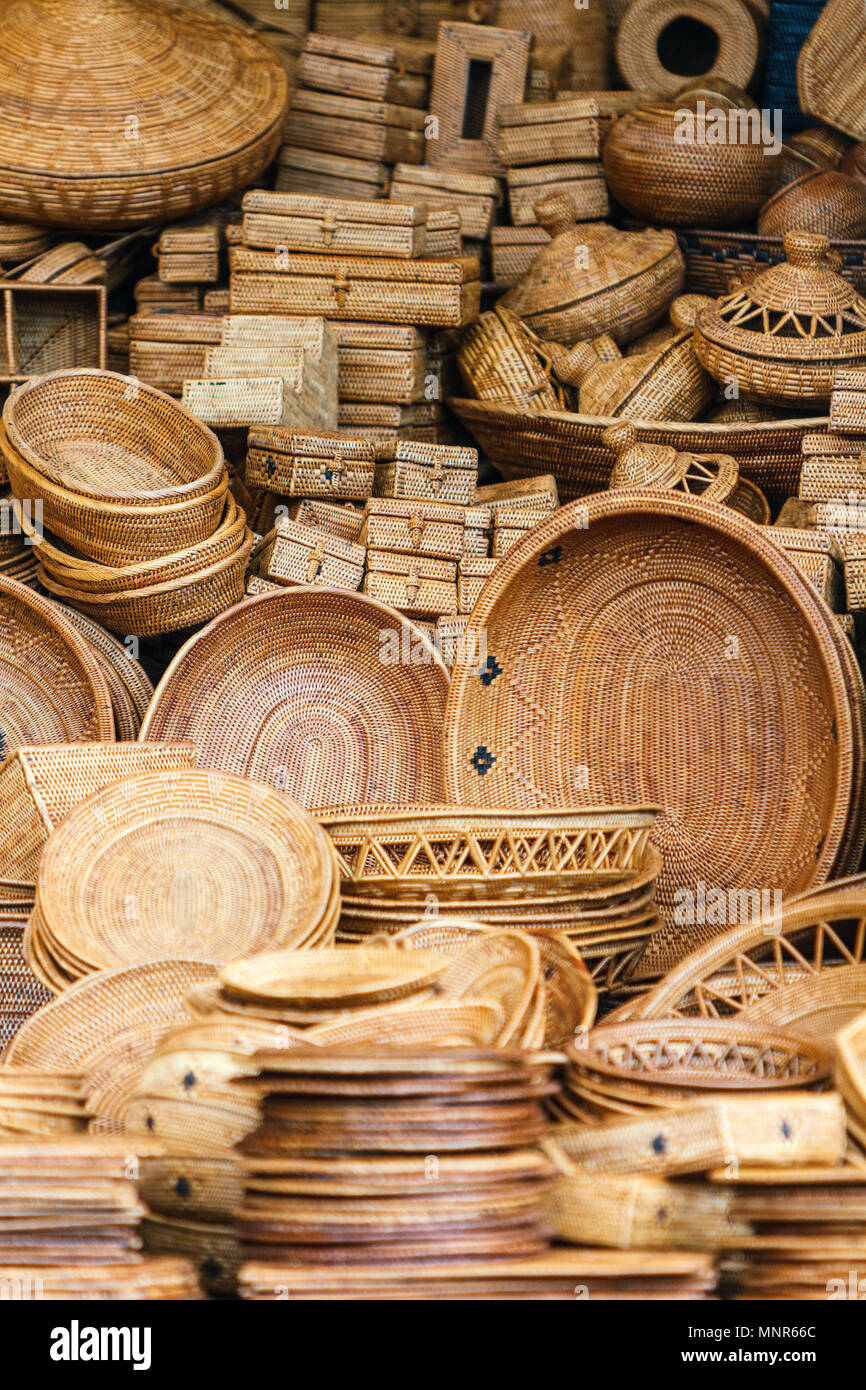 Souvenirs straw hats and baskets Stock Photo Alamy