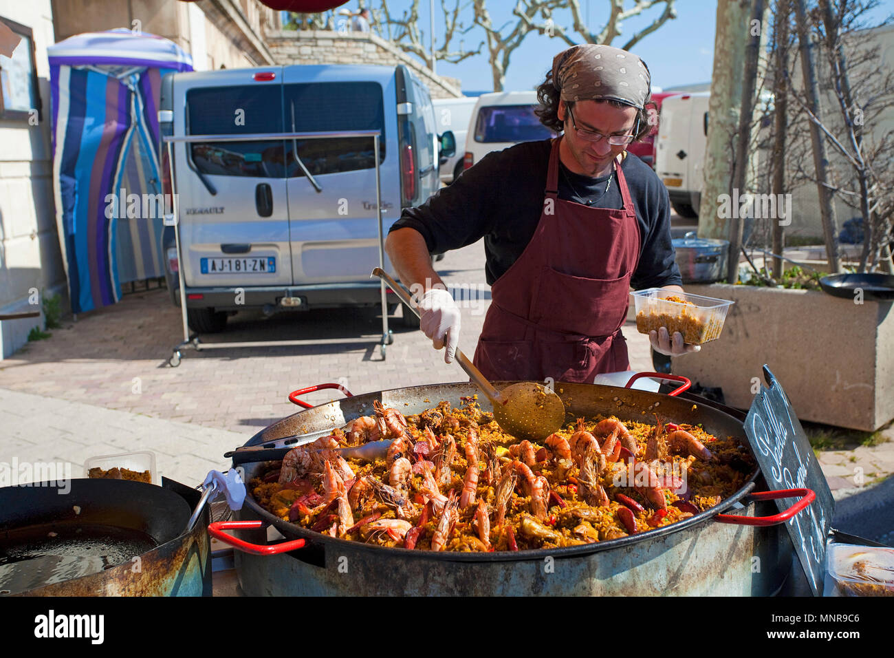 Seafood shrimps france market hires stock photography and images Alamy
