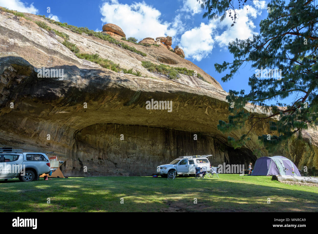 Camping in cave at Balloch Stock Photo Alamy