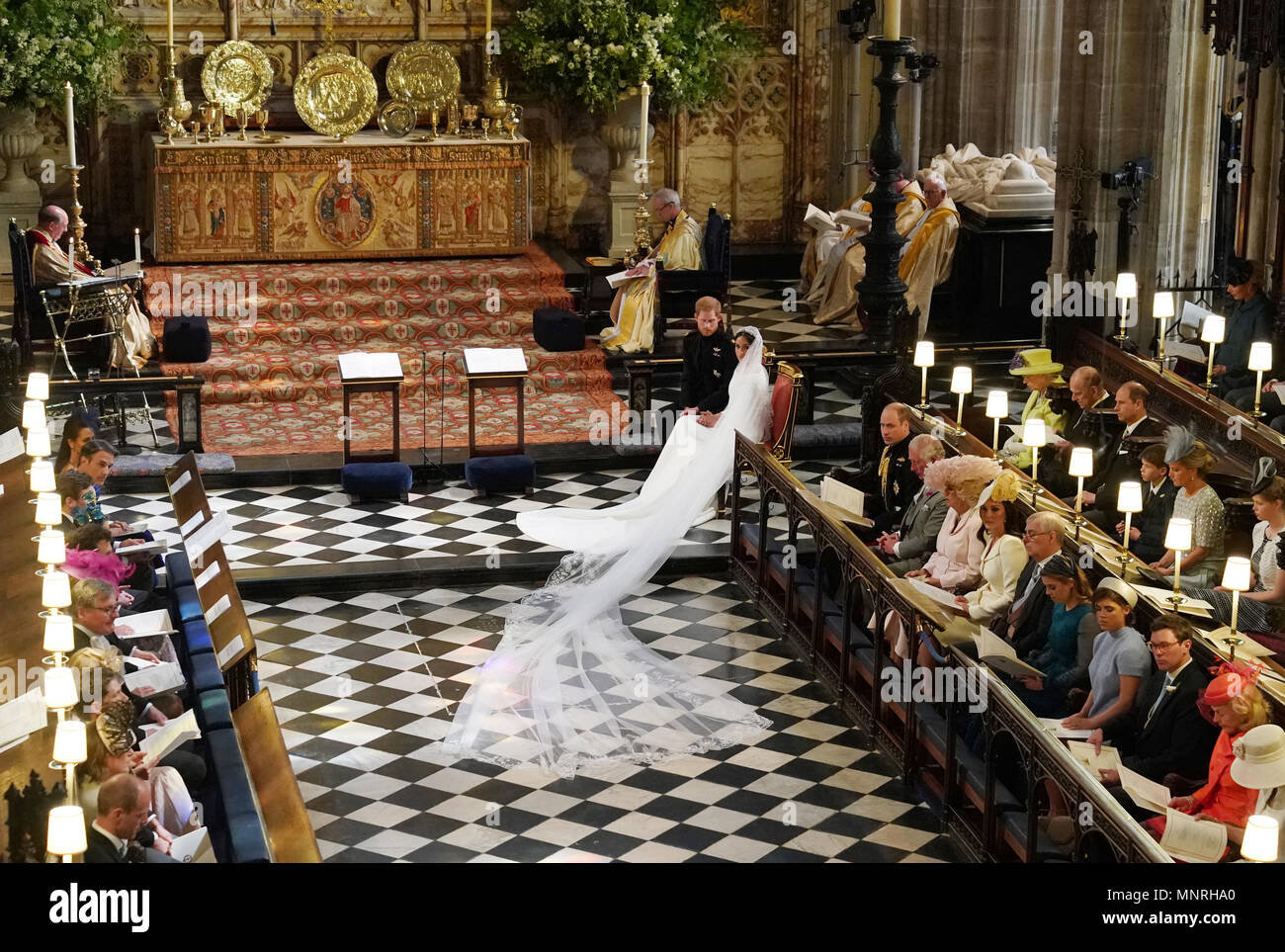 Meghan markle st chapel windsor castle hires stock photography