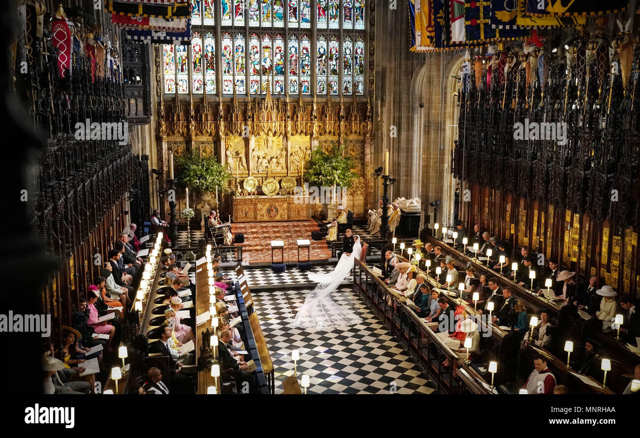 Prince Harry and Meghan Markle in St George's Chapel at Windsor Castle ...