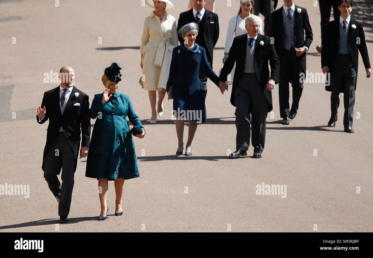 Zara Tindall and Mike Tindall (both left) arrive at Windsor Castle for the  wedding of Prince Harry and Meghan Markle Stock Photo - Alamy