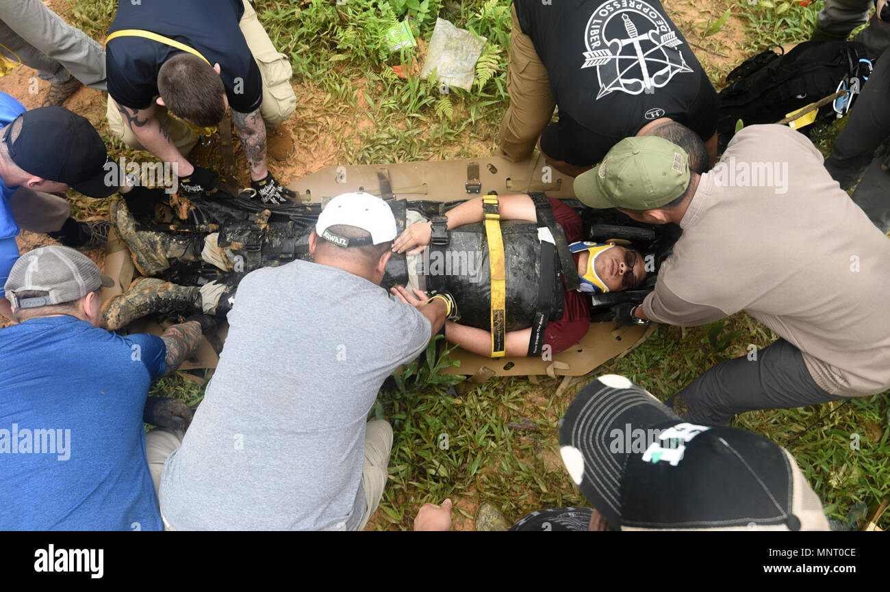 U s army medevac personnel hi-res stock photography and images - Alamy