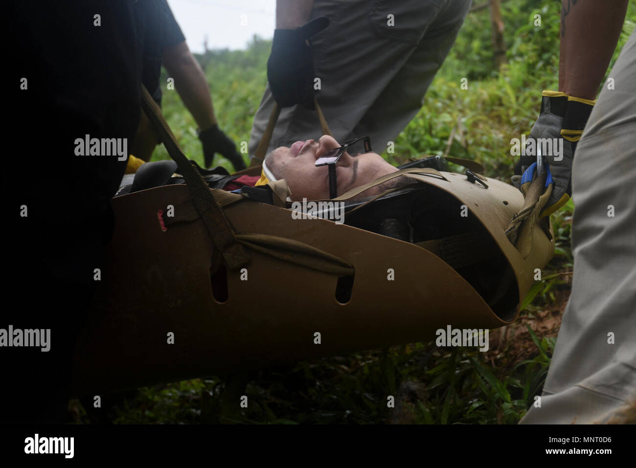 U s army medevac personnel hi-res stock photography and images - Alamy