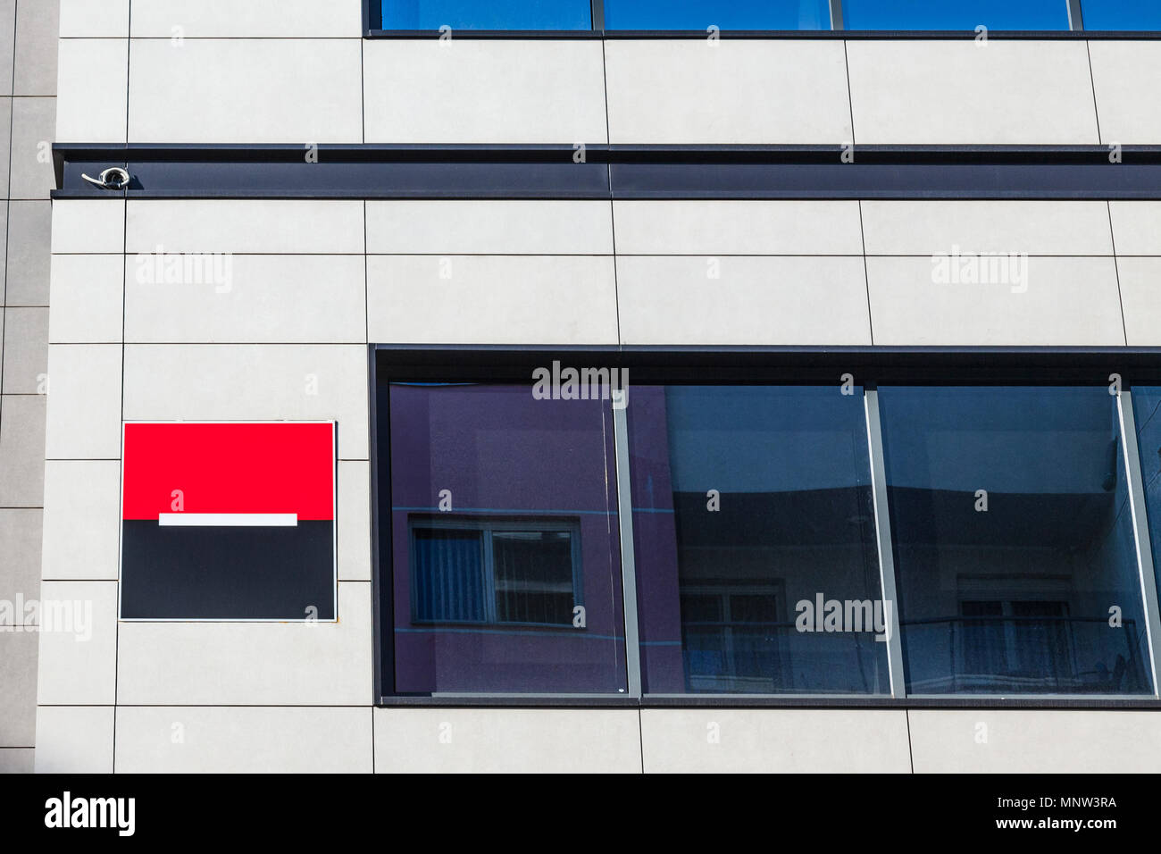 Societe Generale Logo High Resolution Stock Photography And Images Alamy