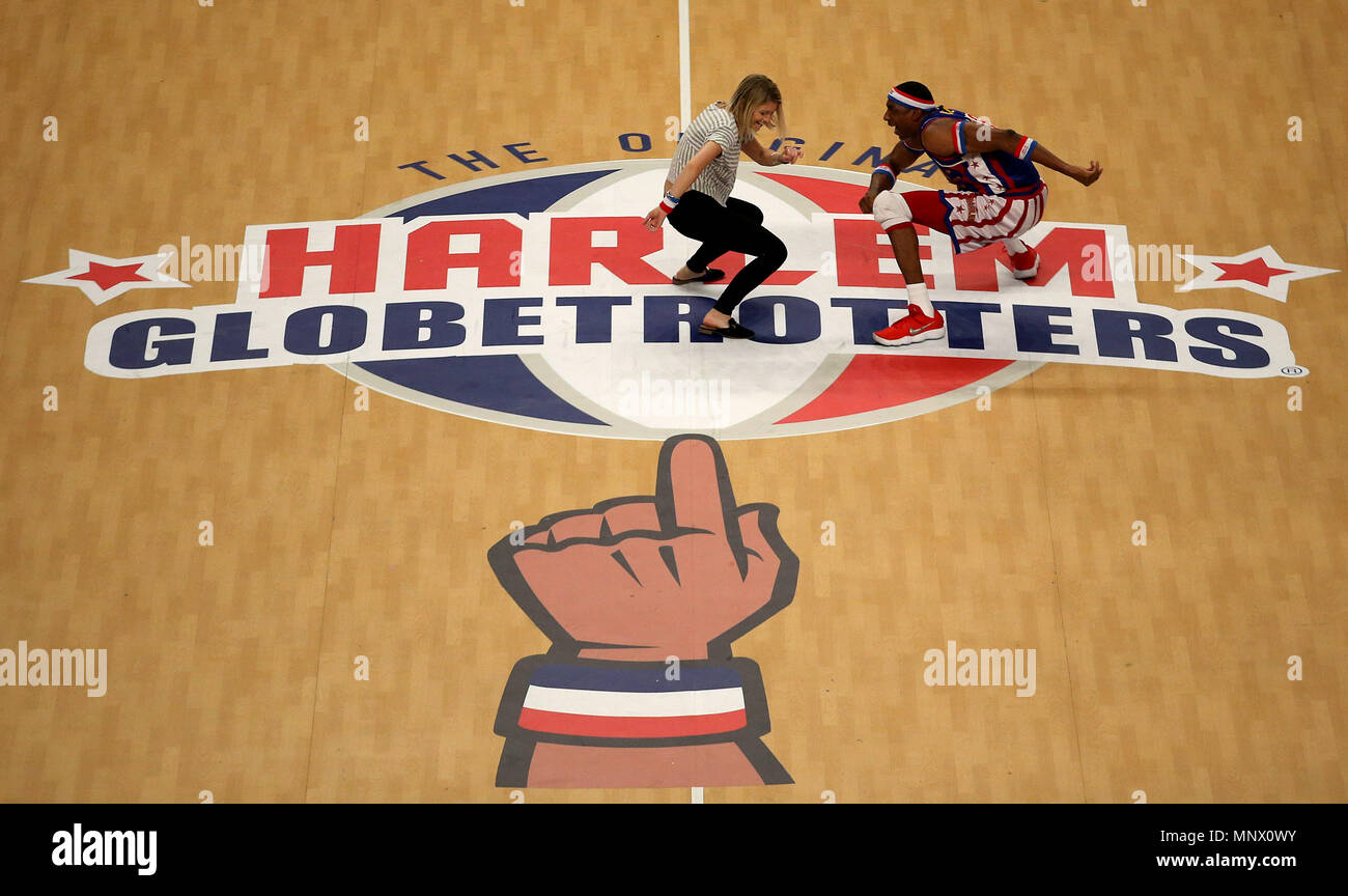 Globetrotters ball hi-res stock photography and images - Alamy