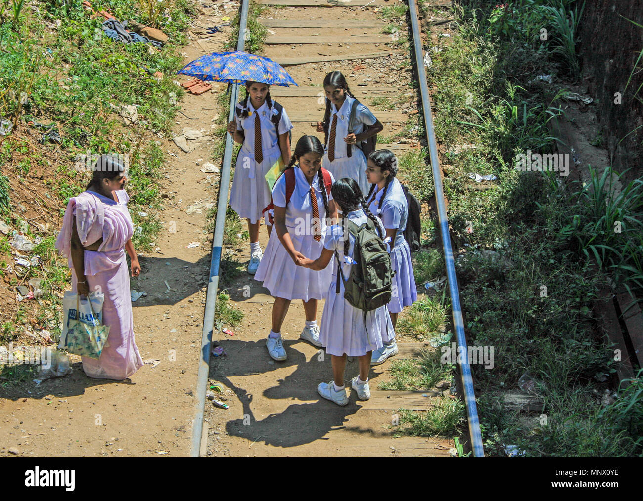 Schoolgirls Sri Lanka High Resolution Stock Photography And Images Alamy