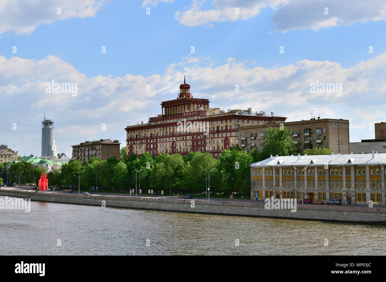 Moscow, Russia - view of Cosmidamian embankment of Moskva River Stock Photo