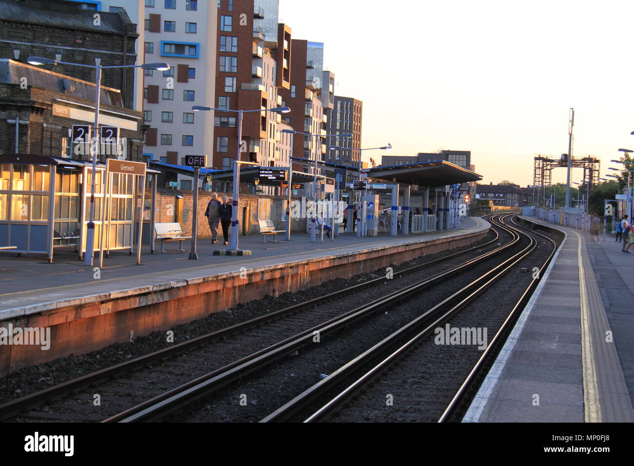 Greenwich train platform hires stock photography and images Alamy