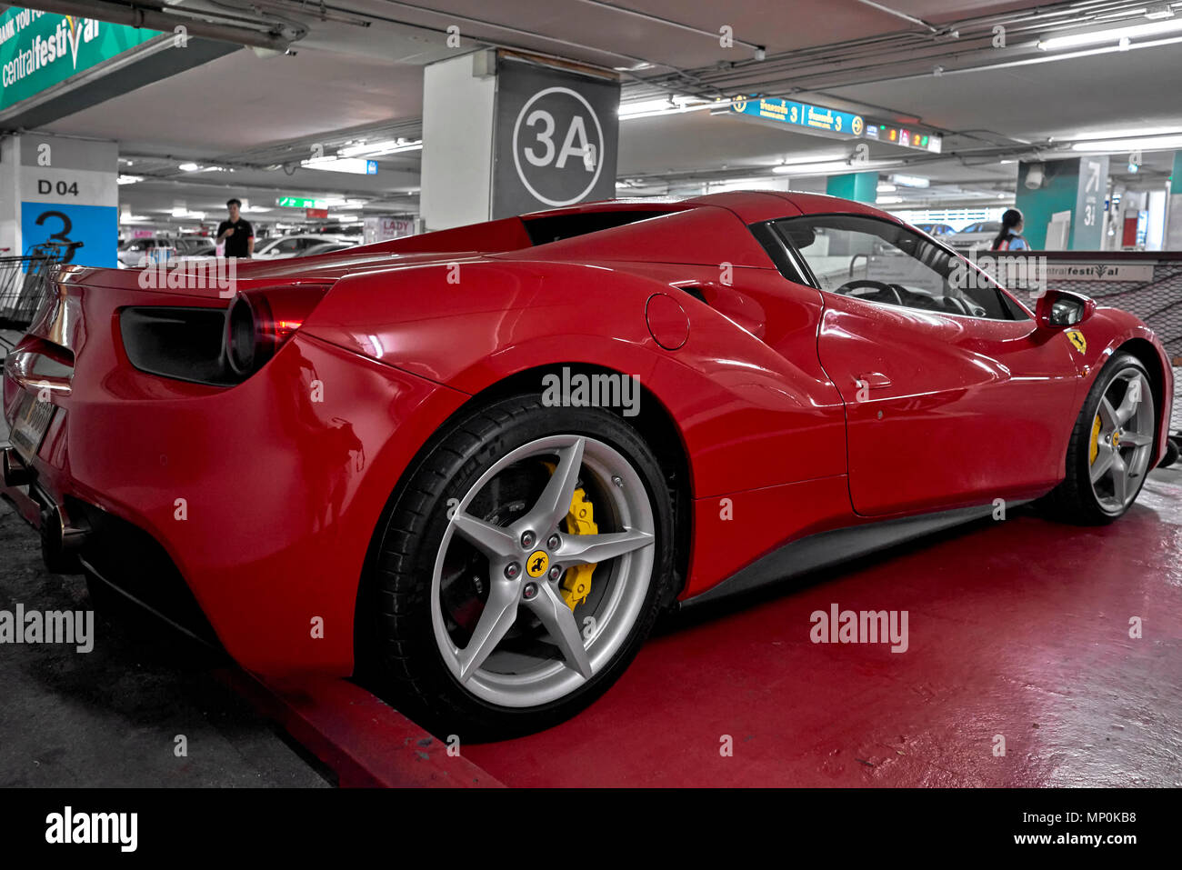 2017 Red Ferrari 488 Gtb Stock Photo 185641324 Alamy