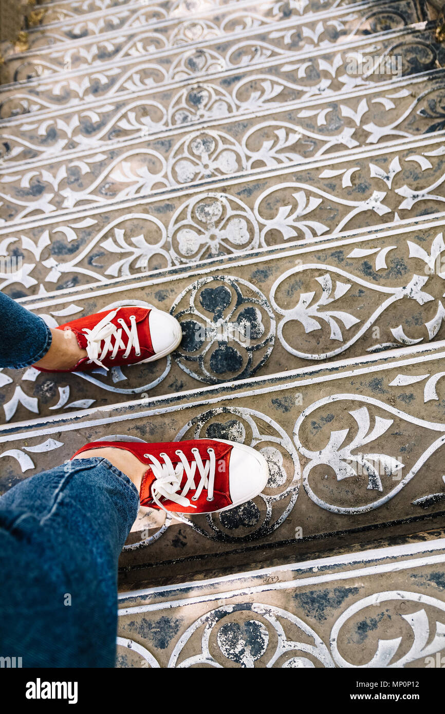 Converse couple wallpaper 2025