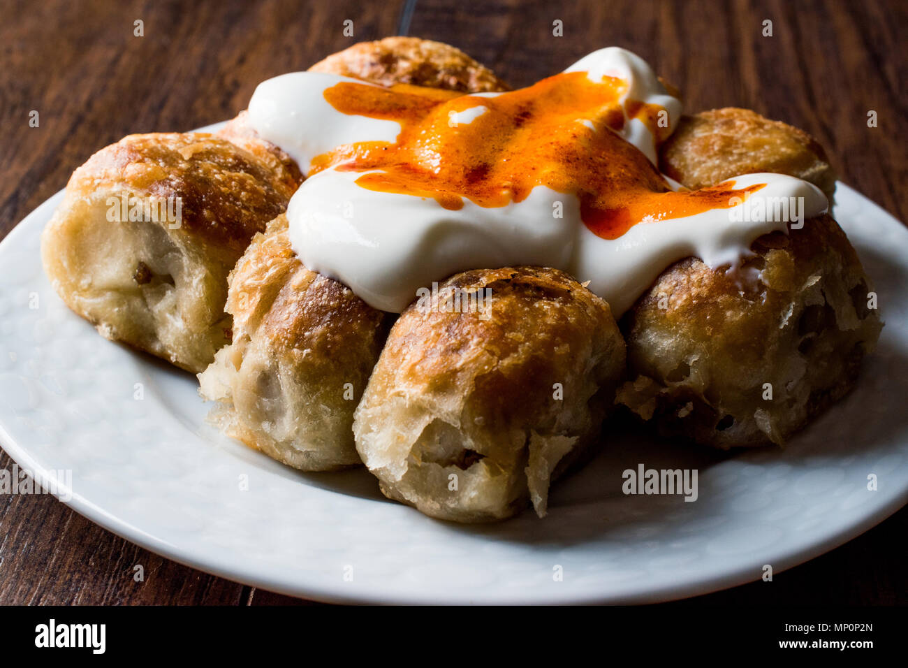 Bosnian Pastry Manti with Yogurt and Fried Butter Sauce / Bosnak Borek