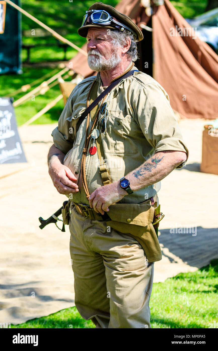 Desert rats uniform hires stock photography and images Alamy