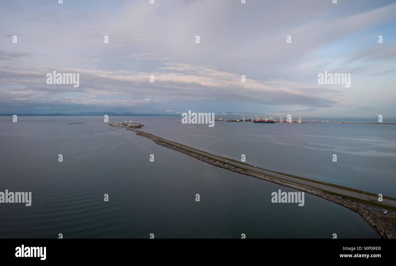 Tsawwassen port hires stock photography and images Alamy