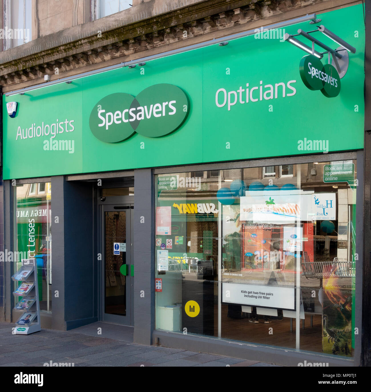 Specsavers Opticians Shop Uk High Resolution Stock Photography and