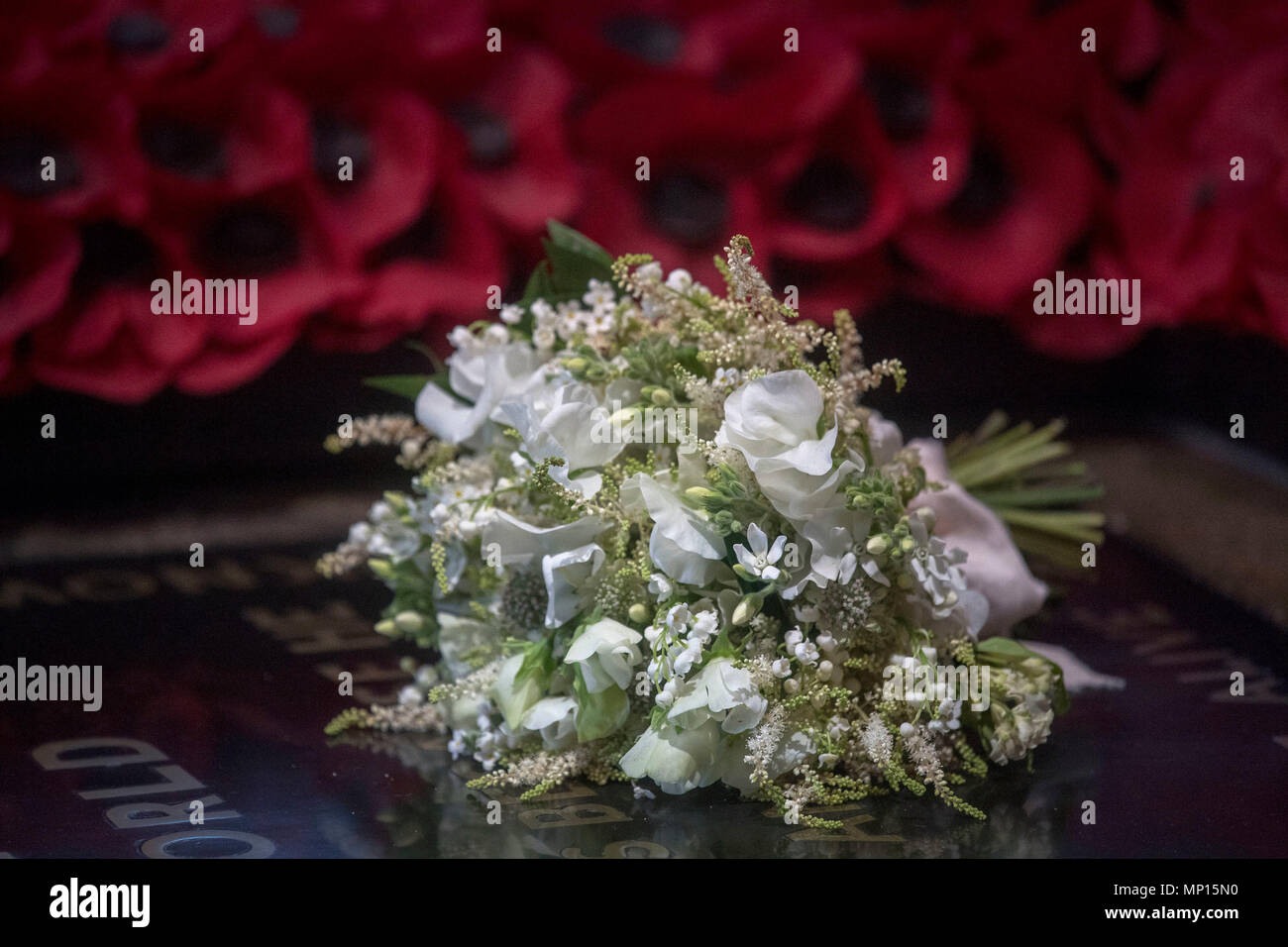 Meghan Markle's wedding bouquet is laid on the grave of the Unknown