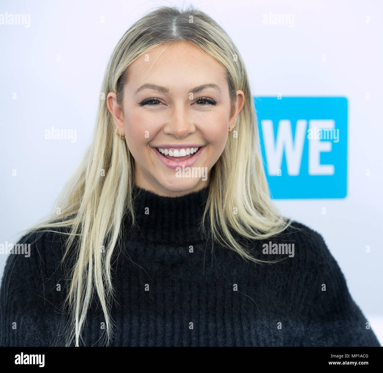 Instagram Celebrites Corinne Olympios naked photo 2017 Cleavage Celebrites Corinne Olympios naked photo 2017