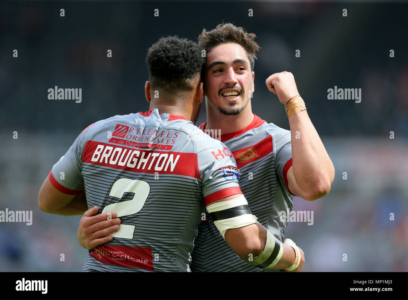 Catalan Dragons Tony Gigot celebrates with Jodie Broughton after he scores his second try during the Betfred Super League, Magic Weekend match at St James' Park, Newcastle. Stock Photo