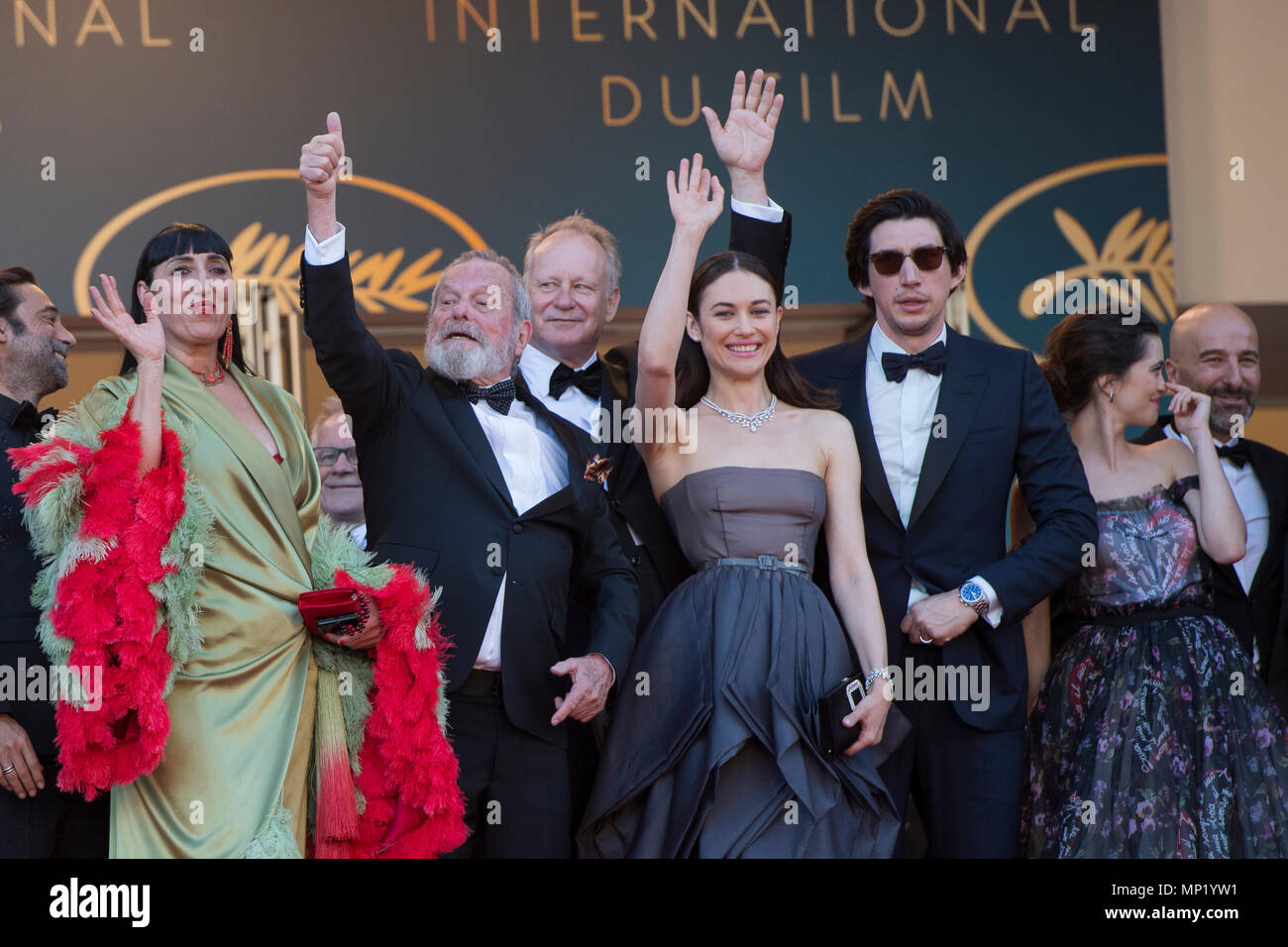 CANNES, FRANCE - MAY 19: Rossy de Palma, Terry Gilliam, Stellan Skarsgard, Olga Kurylenko, Adam Driver and Joana Ribeiro attend at the Closing Ceremony & screening of 'The Man Who Killed Don Quixote' during the 71st annual Cannes Film Festival at Palais des Festivals on May May 19, 2018 in Cannes, France Credit: BTWImages/Alamy Live News Stock Photo