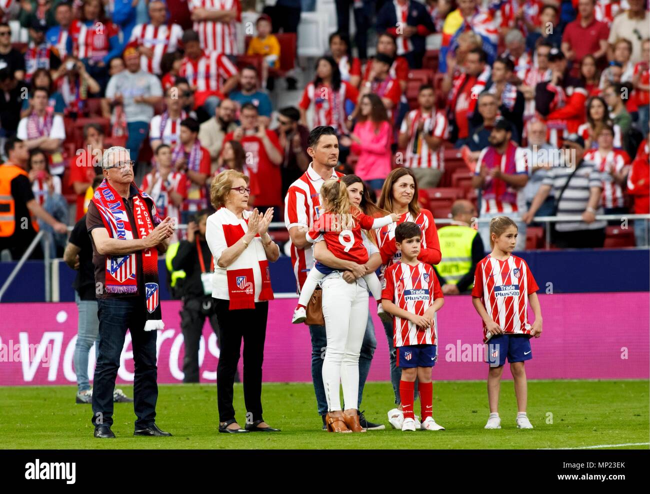 Fernando Torres family during the Fernando Torres' farewell, at Wanda ...