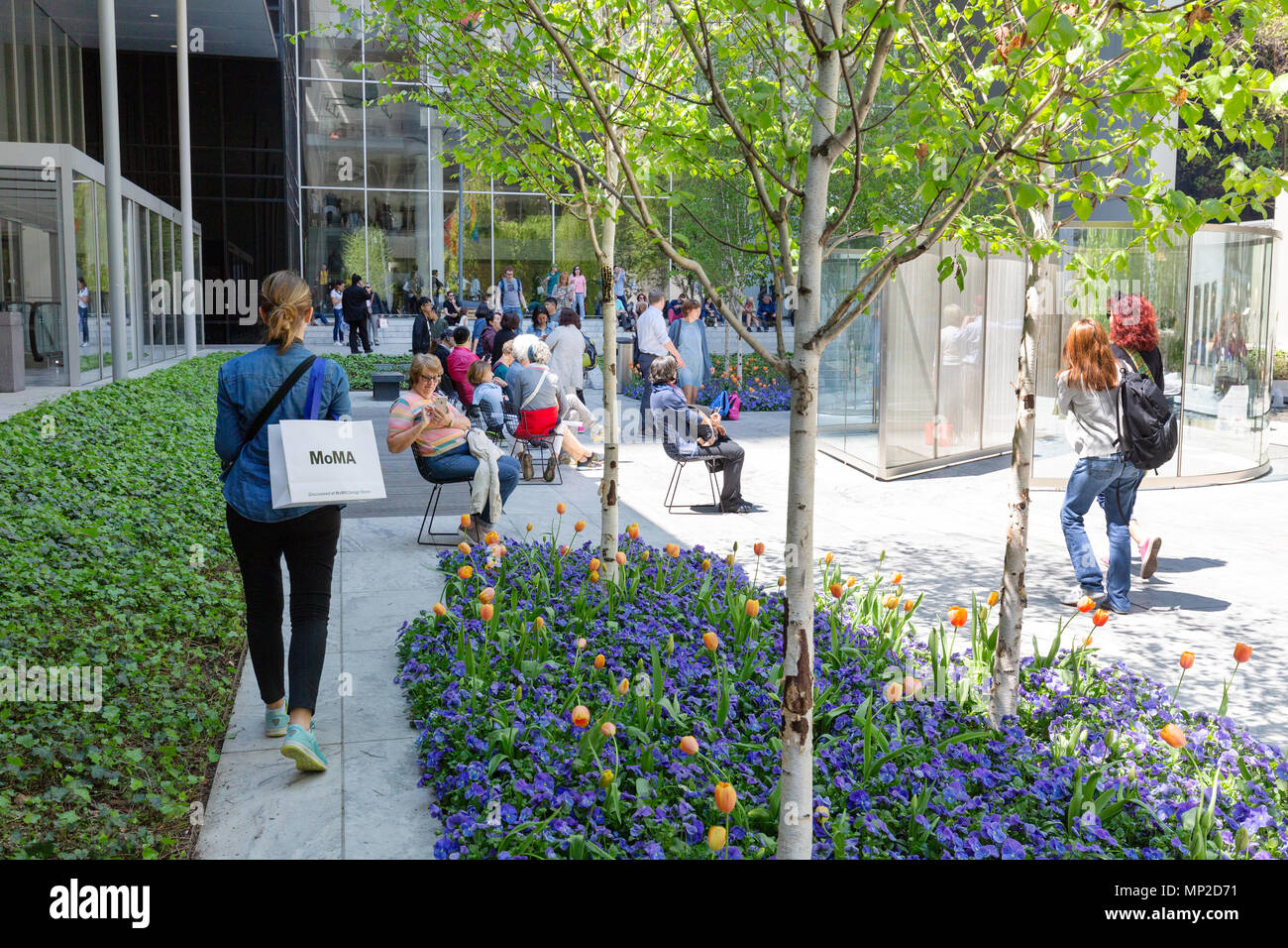 Visitors in the MoMA Sculpture Garden, Museum of Modern Art, New York city,  USA Stock Photo - Alamy