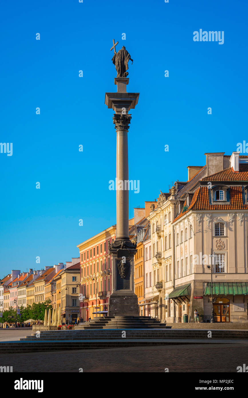 Old Town Warsaw, view of the Sigismund lll Vasa Column looking towards the Royal Way in the historic Old Town quarter of Warsaw, Poland. Stock Photo