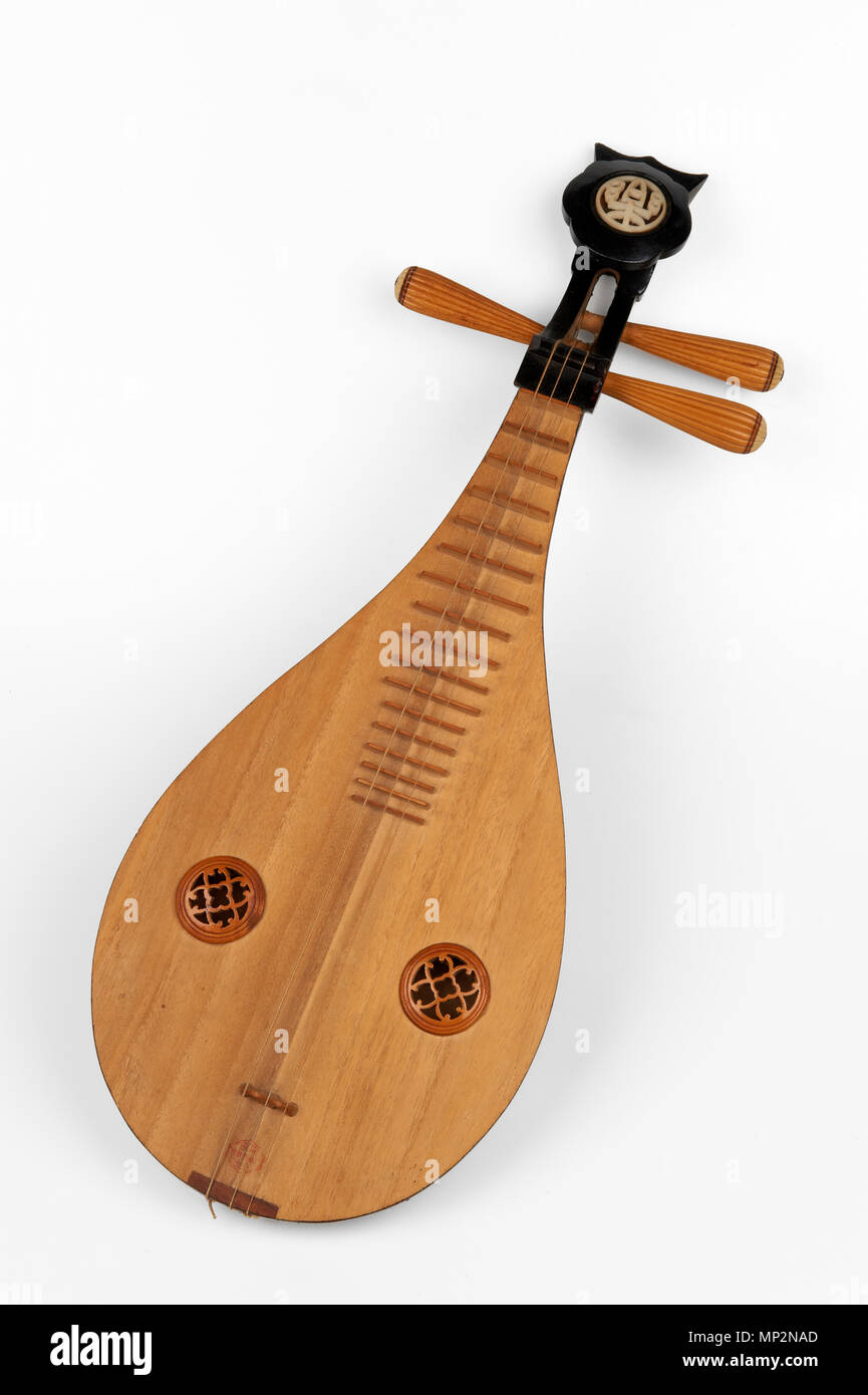 Three string lute hi-res stock photography and images - Alamy