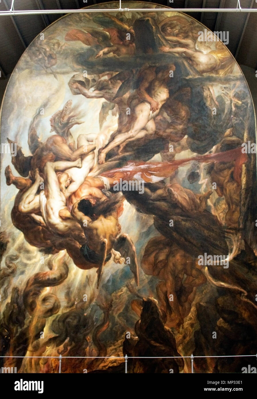 Francais Le Revolte Des Enfers Contre Le Ciel Magyar A Pokol Lazadasa A Mennyorszag Ellen English The Revolt Of The Hell Against The Heavens Nederlands De Opstand De Hel Tegen De