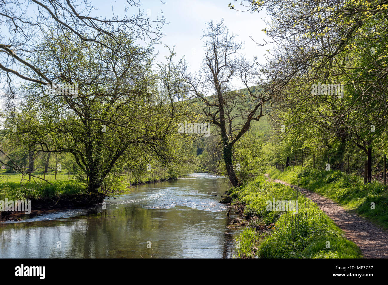 Public footpath alongside the River Wye near AshfordintheWater, Peak