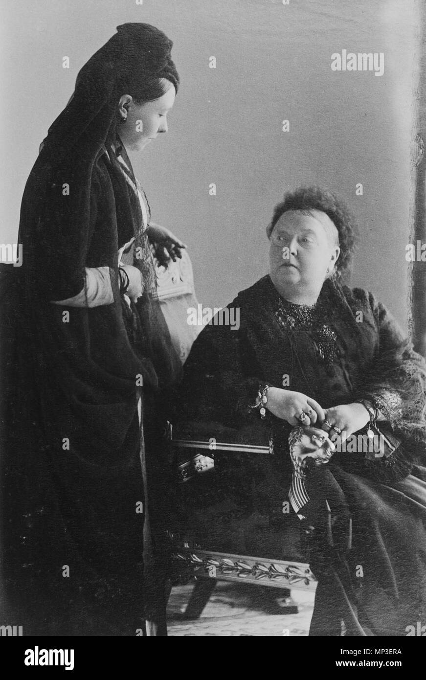 . English: Victoria, Empress Frederick of Germany, and Queen Victoria, 1889 . 1889. Byrne & Co : Hill Street, Richmond (photographer) 1233 Victoria, Empress Frederick of Germany, and Queen Victoria, 1889 Stock Photo