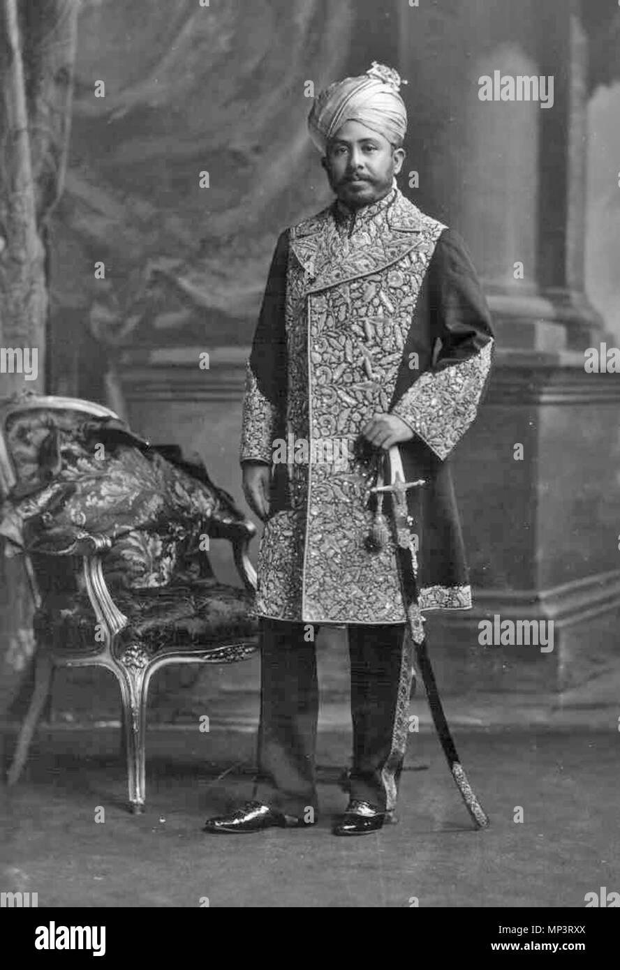 . English Nawab Sir Fateh Ali Khan Qizilbash of Nawabganj (18621923