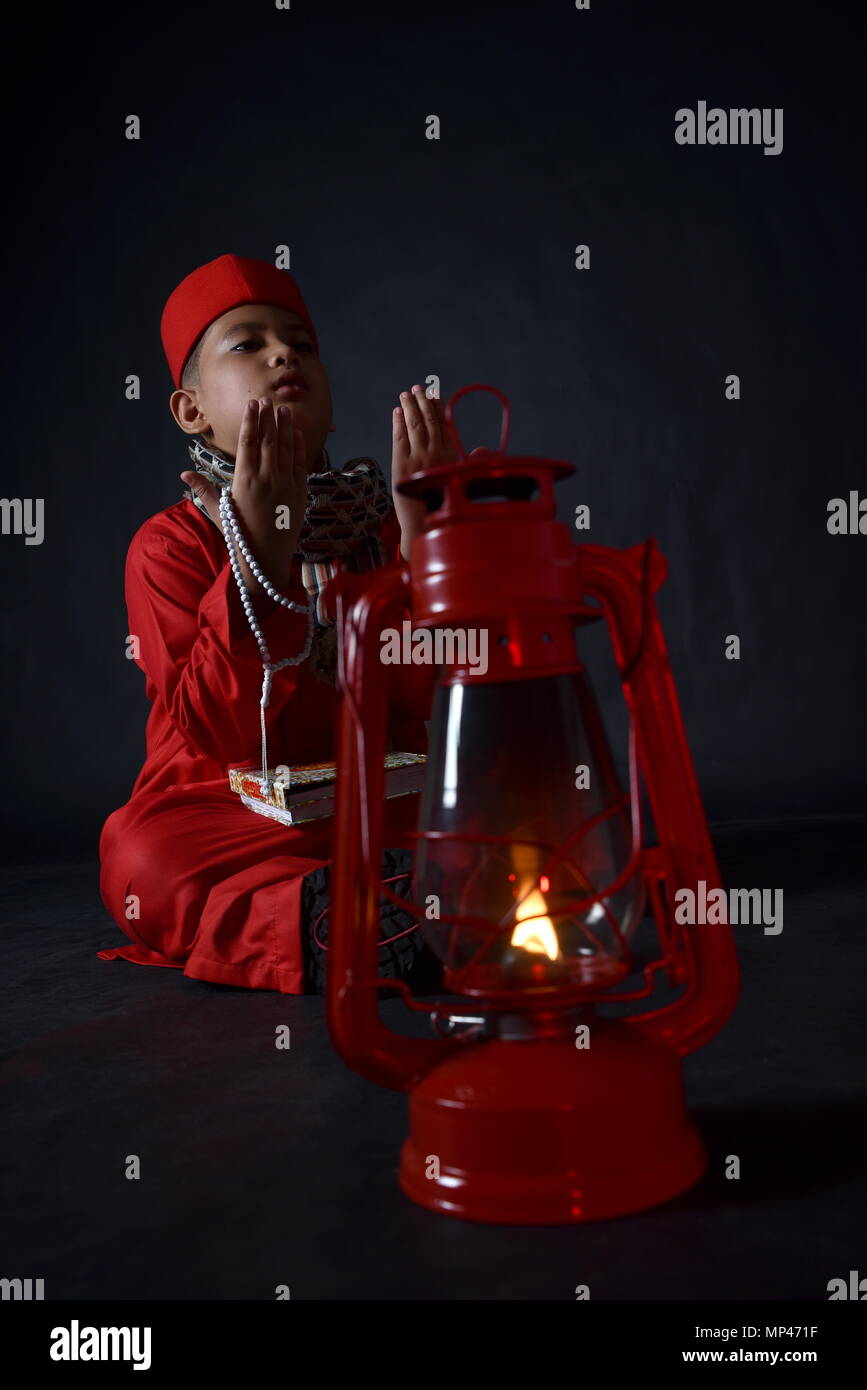 Eid Prayer Stock Photos & Eid Prayer Stock Images - Alamy
