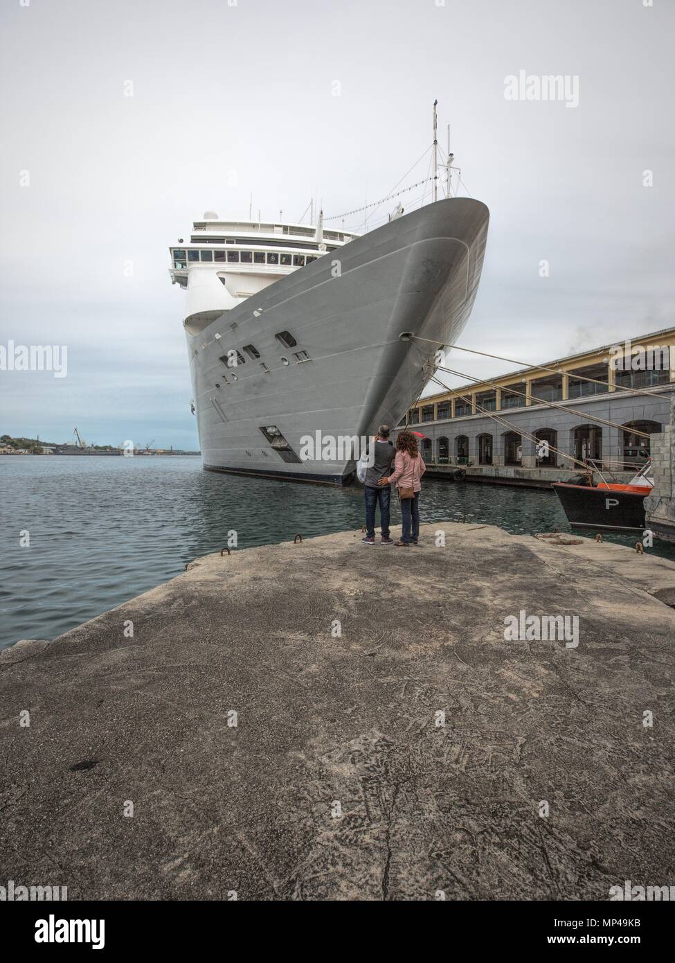 Generic Cruise Ship Barbour Havana Cuab Stock Photo