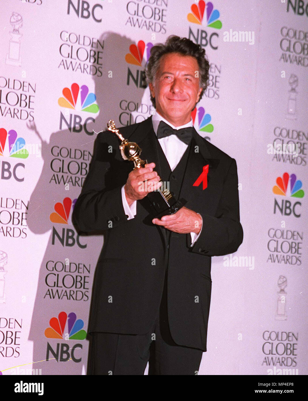 Dustin hoffman 1993 hi-res stock photography and images - Alamy