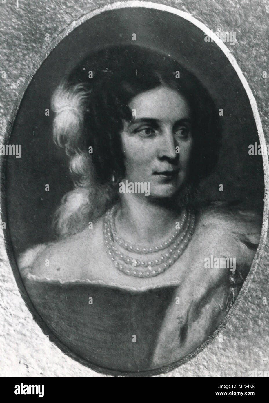 . English: A portrait of Theresa of Saxe-Hildburghausen, Queen of Bavaria by George Dury, Tennessee State Library and Archives . circa 1847.   George Dury  (1817–1894)     Alternative names Friedrich Julius George Dury; George W. Dury  Description American painter  Date of birth/death 15 May 1817 1894  Location of birth/death Würzburg Nashville  Authority control  : Q50112535 VIAF: 114144782949802632445 ULAN: 500029922 GND: 120551764 1022 Portrait of Theresa of Saxe-Hildburghausen, Queen of Bavaria by George Dury Stock Photo
