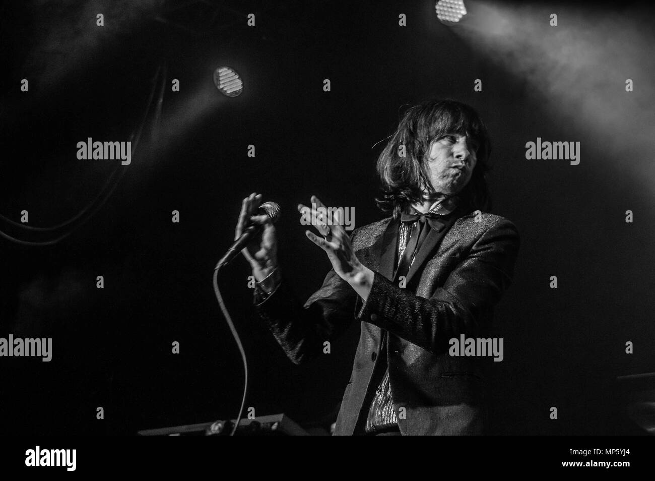Bobby Gillespie with Primal Scream at Manchester Academy - 15 December 2013 Stock Photo