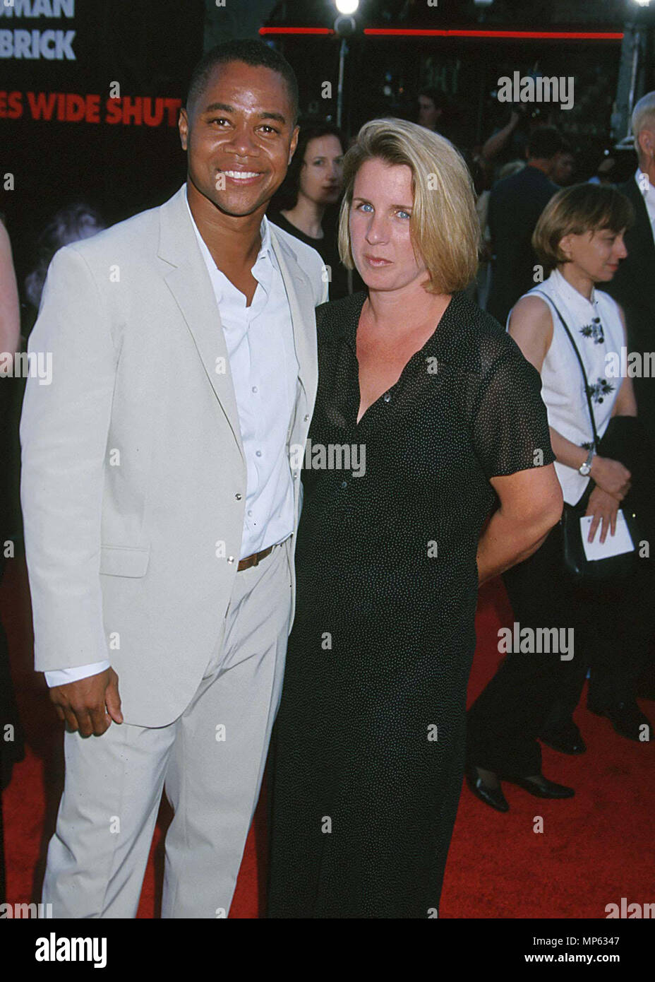 Goldwin Tony & fam. wife saraGooding jr. Cuba & wife  Event in Hollywood Life - California, Red Carpet Event, USA, Film Industry, Celebrities, Photography, Bestof, Arts Culture and Entertainment, Topix Celebrities fashion, Best of, Hollywood Life, Event in Hollywood Life - California, Red Carpet and backstage, movie celebrities, TV celebrities, Music celebrities, Topix, Bestof, Arts Culture and Entertainment, vertical, one person, Photography,   Three Quarters, 1993 to 1999, inquiry tsuni@Gamma-USA.com , Credit Tsuni / USA,   === Red Carpet Event, USA, Film Industry, Celebrities, Photography,  Stock Photo