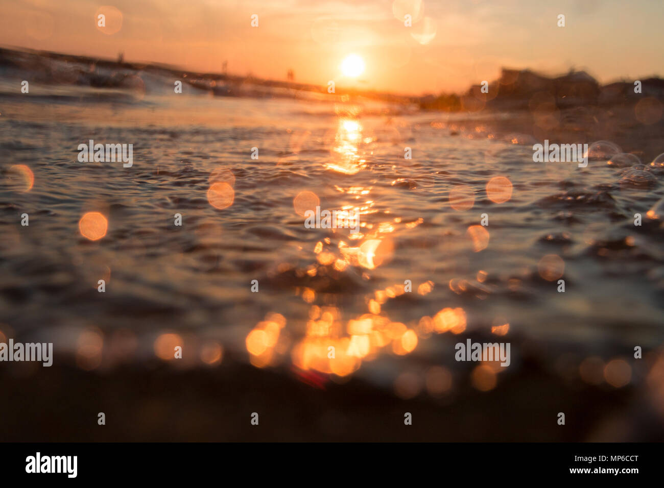 Jamaica sunset hi-res stock photography and images - Page 3 - Alamy, image size:1300x956