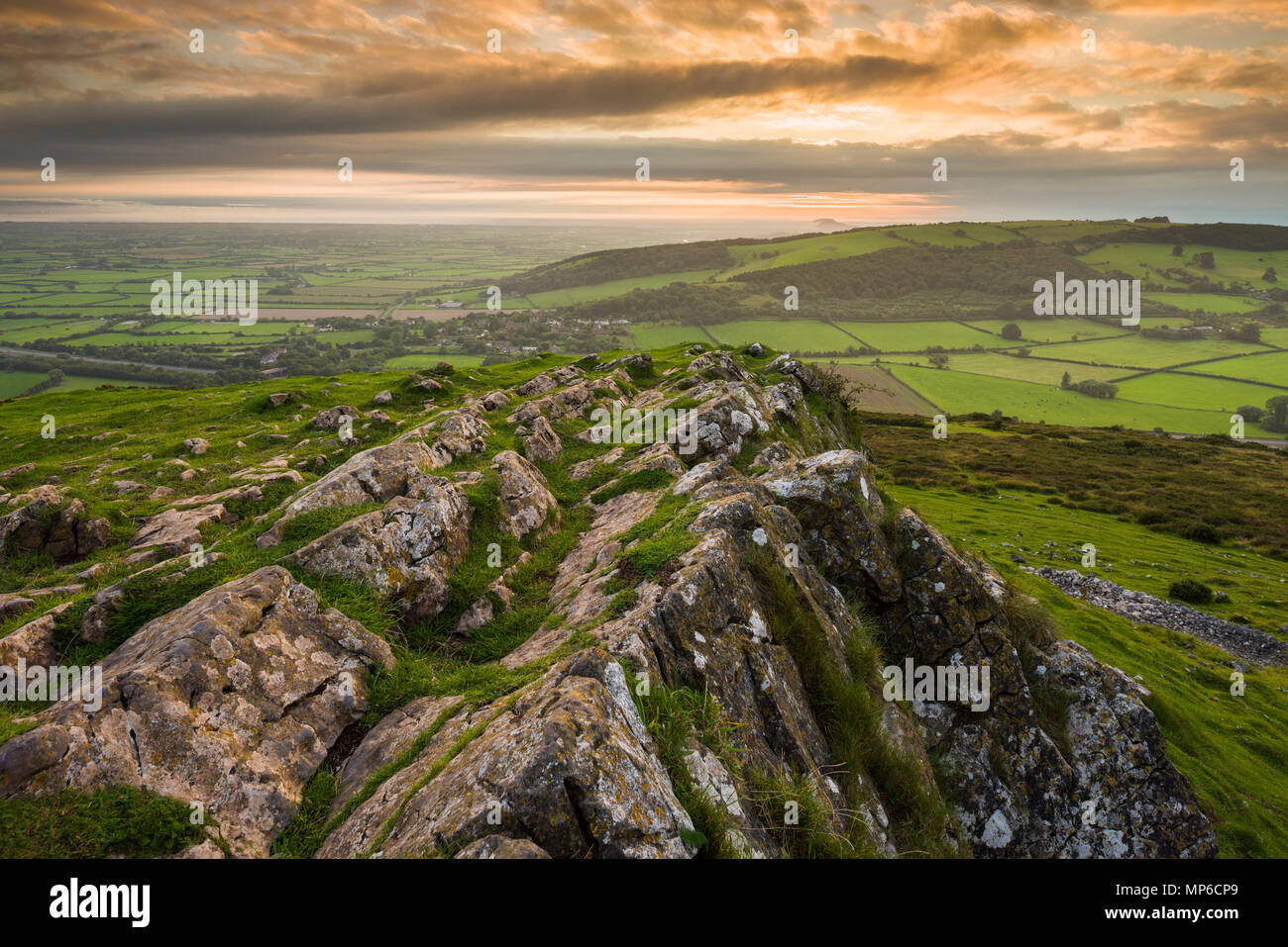 The limescale outcrop at Crook Peak on the Mendip Hills near Compton Bishop, Somerset, England. Stock Photo