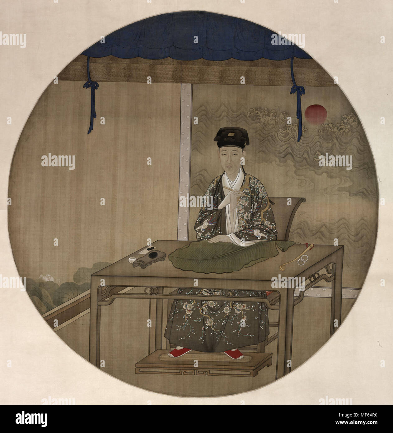 Qianlong emperor portrait hi-res stock photography and images - Alamy