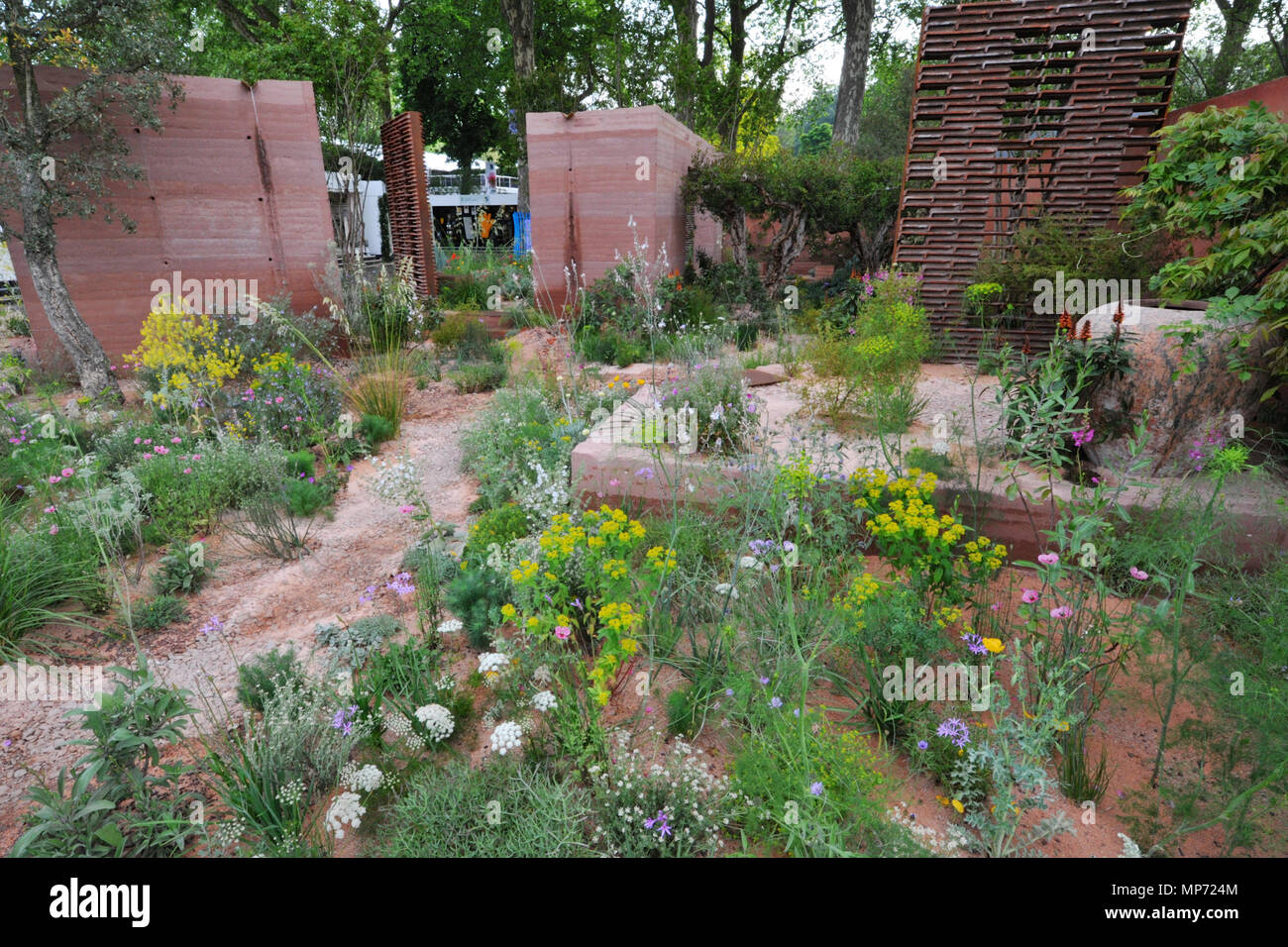 Sarah Price Chelsea High Resolution Stock Photography and Images - Alamy Sarah Price Chelsea High Resolution Stock Photography and Images - Alamy on Sarah Price Garden
id=18415