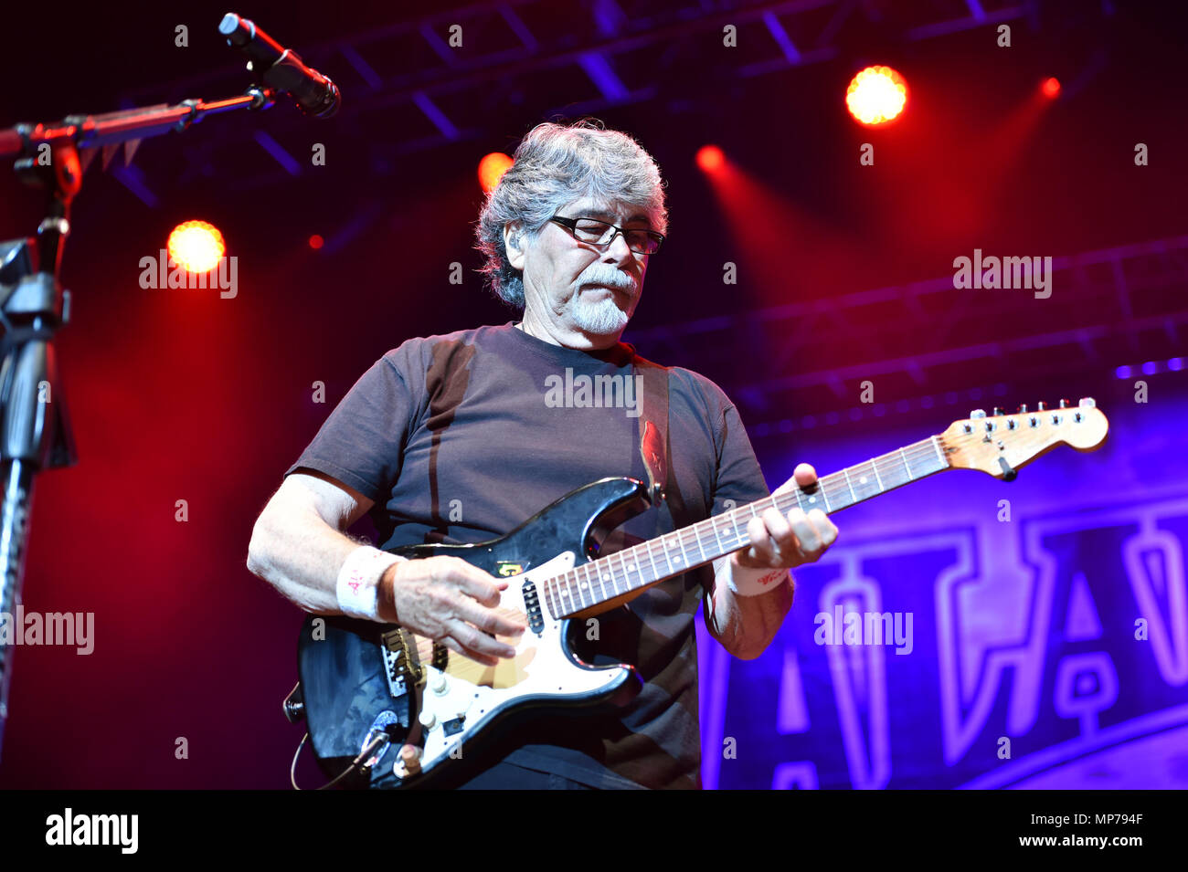 Randy owen hires stock photography and images Alamy