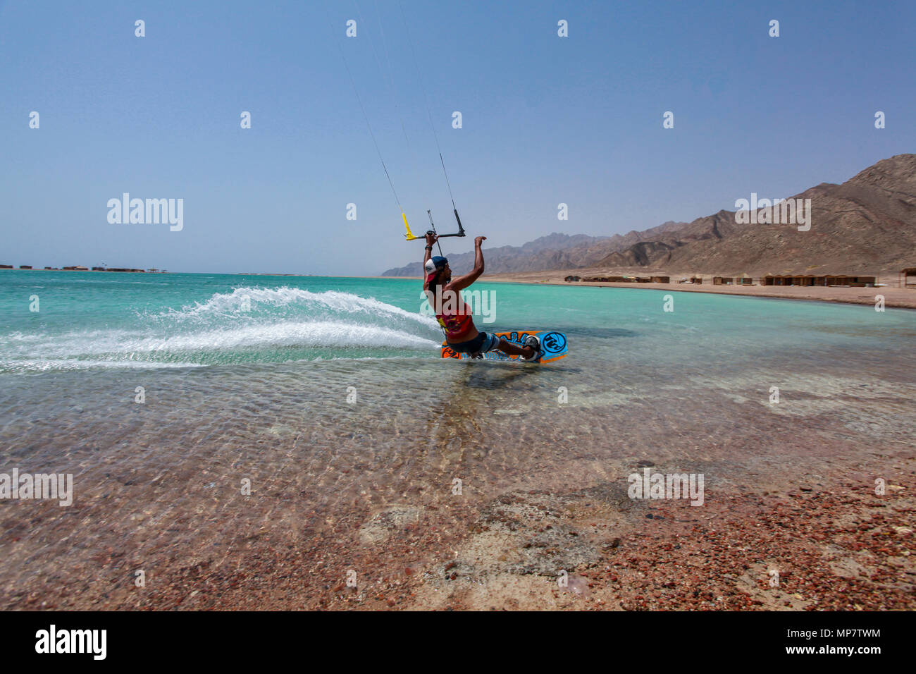 Kite surfing at the Blue Lagoon (Dahab), Sinai, Egypt Stock Photo - Alamy