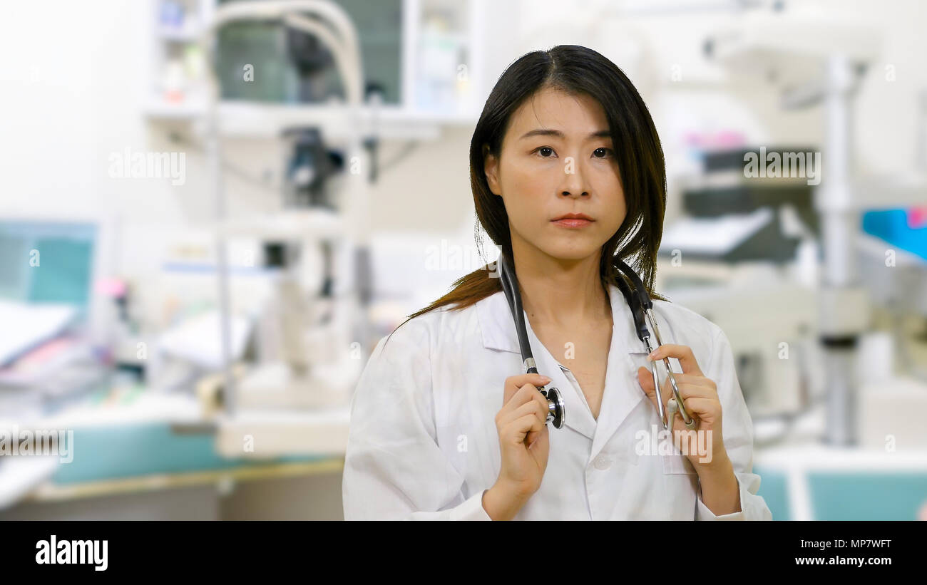 Chinese medicine clinic hi-res stock photography and images - Alamy