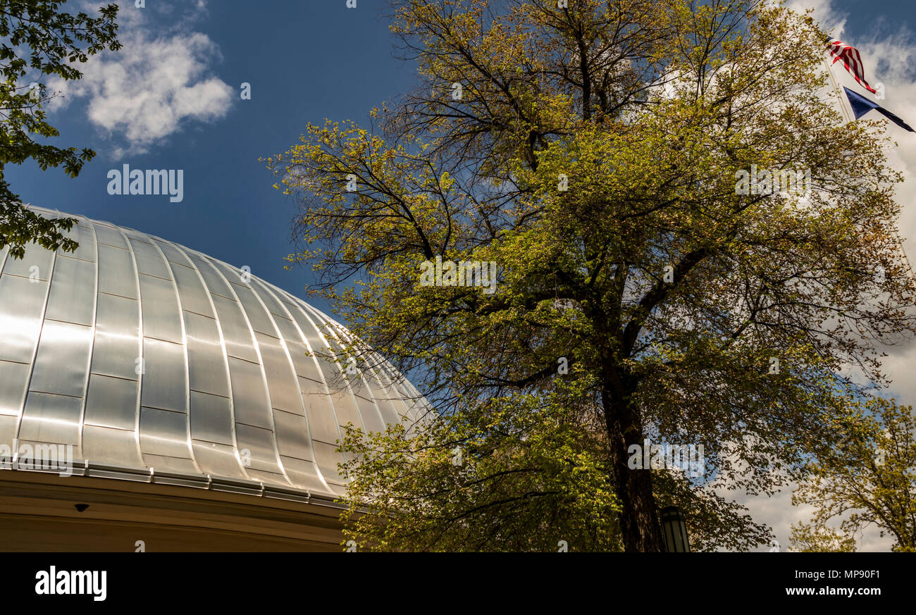 View of the polished metal roof of the Tabernacle building in Temple Square in early summer. The Church of Jesus Christ of Latter-day Saints, Salt Lak Stock Photo