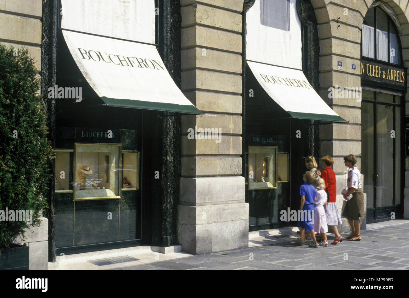 1988 HISTORICAL BOUCHERON JEWELERS PLACE VENDOME PARIS FRANCE Stock Photo