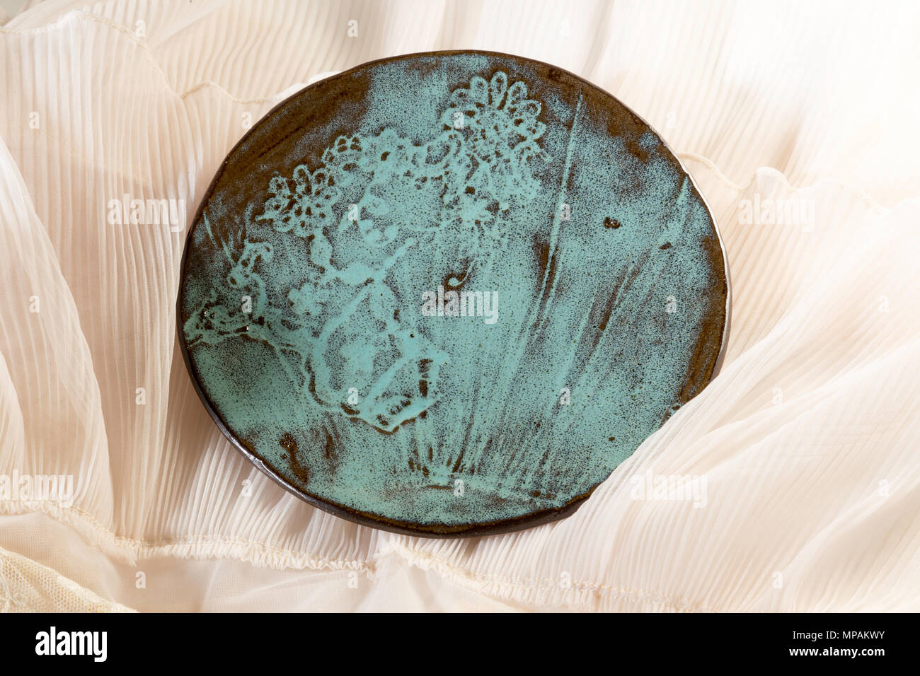 Collectible pottery hires stock photography and images Alamy
