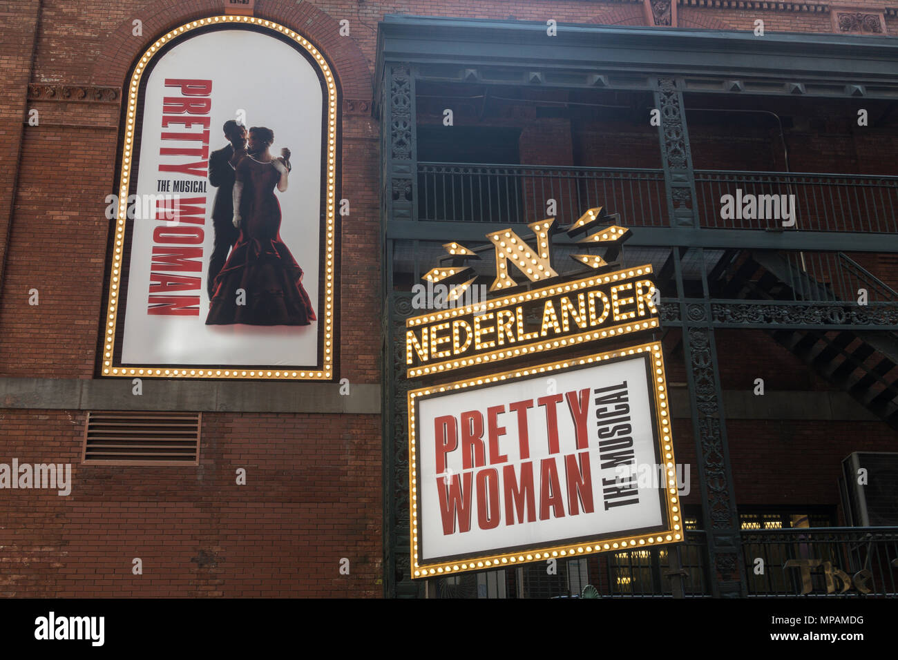 Theatre Sign Letters High Resolution Stock Photography and Images - Alamy